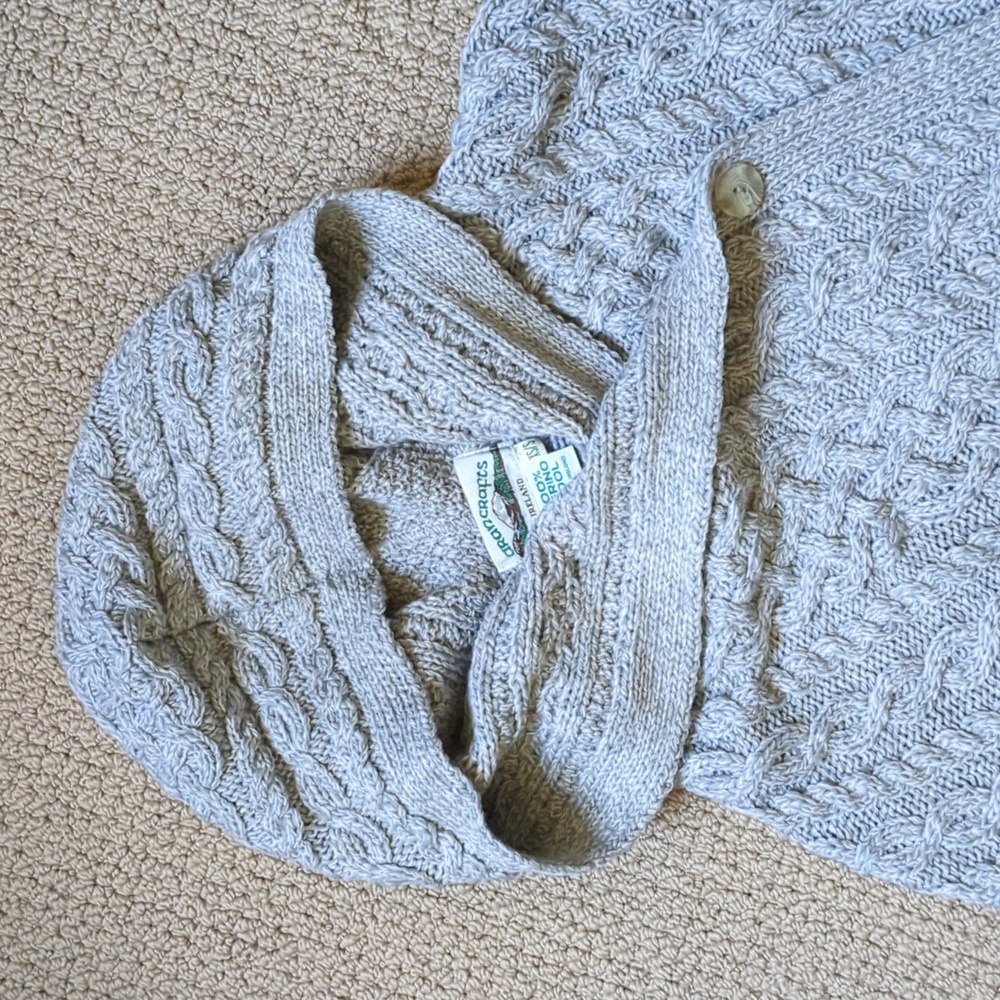 Aran Craft Merino Wool Button Cape Poncho - Picture 4 of 16